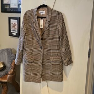 BB Dakota Tan Houndstooth Blazer